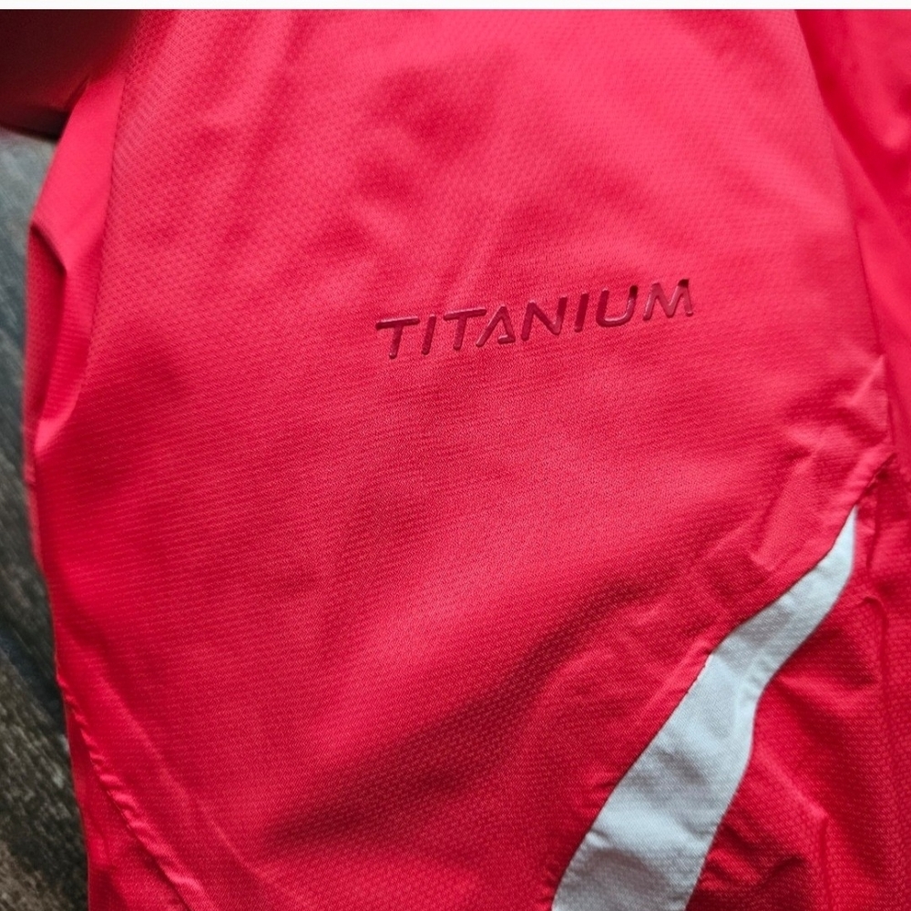Columbia Red Hooded Jacket - Picture 10 of 14